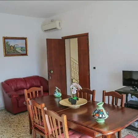 Casa Mino A 150 M Dal Mare - By Renthousesalento *
